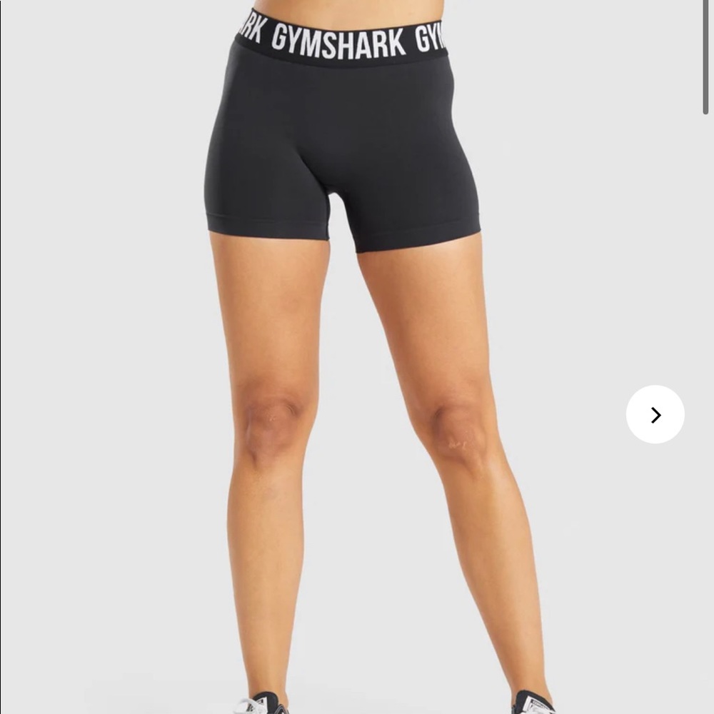 GYMSHARK FIT SEAMLESS SHORTS
